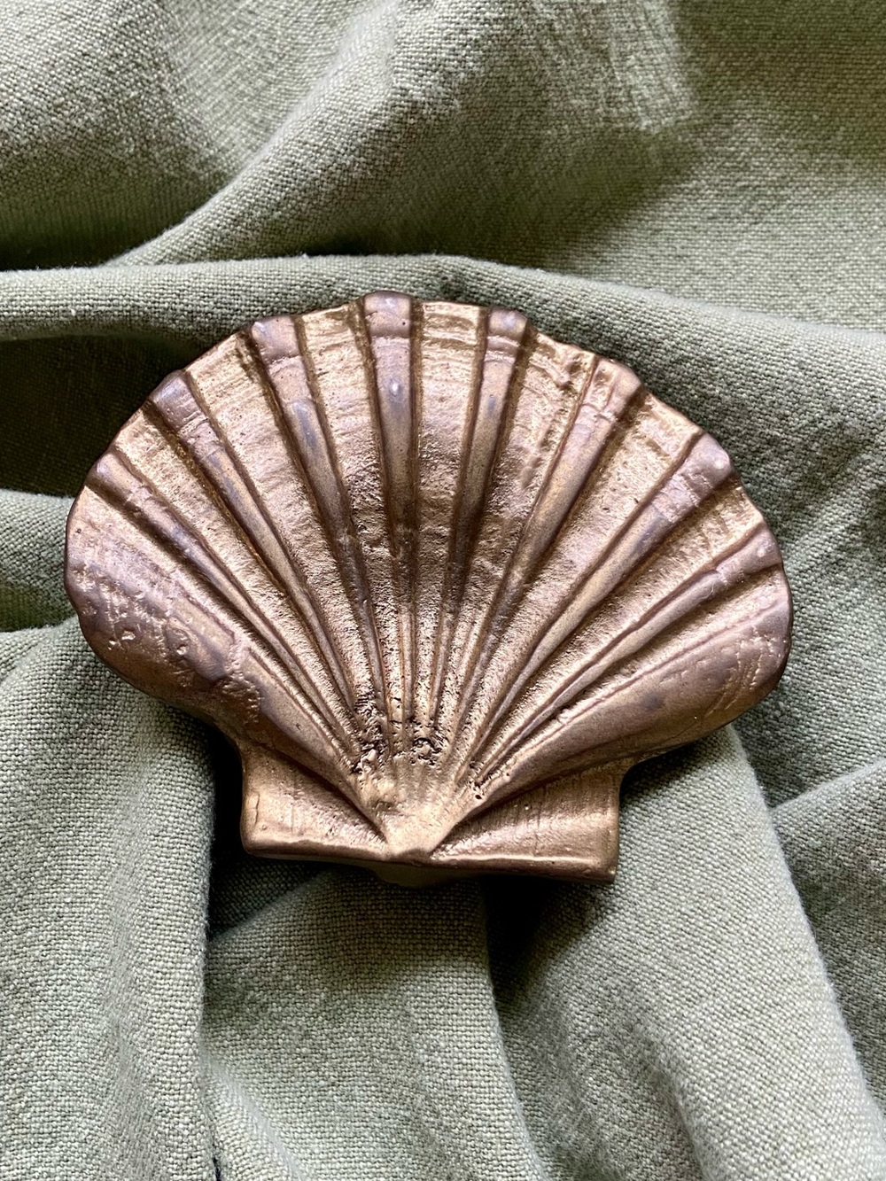 Brass Scallop Seashell Paperweight Heavy Gold Tone Shelf Decor Solid Beach Sea